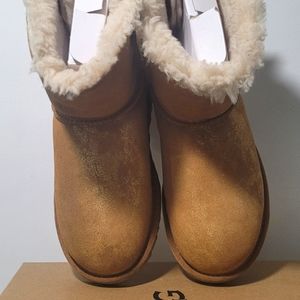 Ugg mini Bailey vow glimmer suede boots